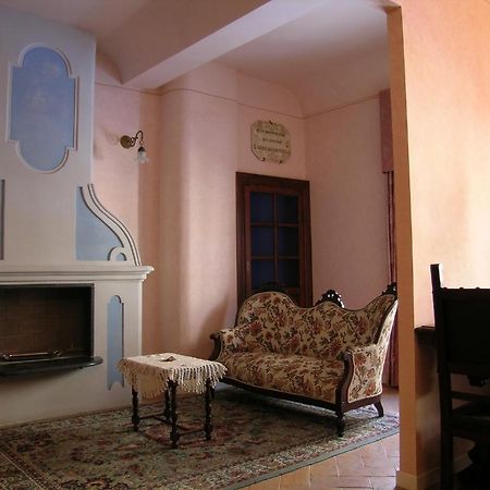 Palazzo Dell'Opera Aparthotel Chianciano Terme Szoba fotó