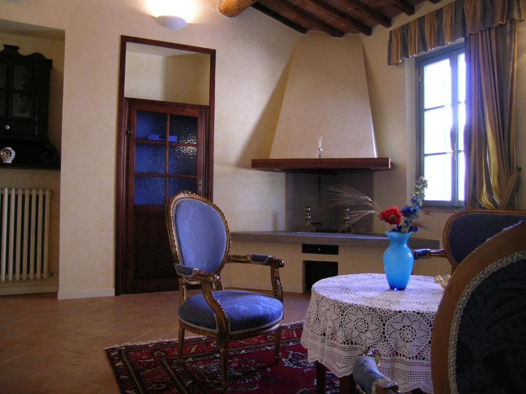 Palazzo Dell'Opera Aparthotel Chianciano Terme Szoba fotó